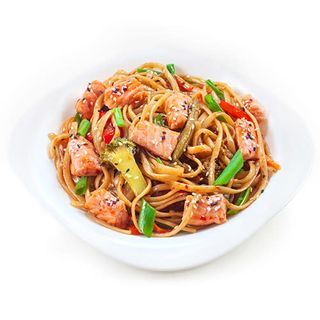 Локшина з лососем (310г)