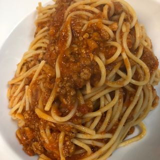 Picata milanesa con espaguetis a la napolitana