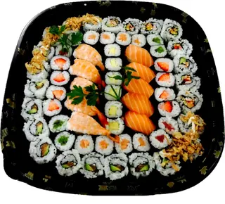 SS24. 66 peças combinadas uramaki , hossomaki e Nigiris