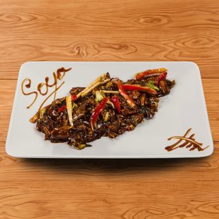 Hrskavi komadići piletine u sosu po želji