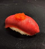 Тунець суші