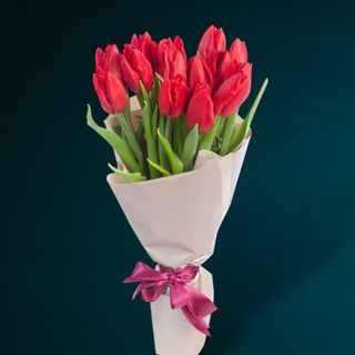 Buchet 13 Lalele Rosii