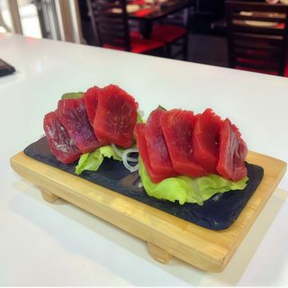 H2. Sashimi De Atún (8 Pzs.)