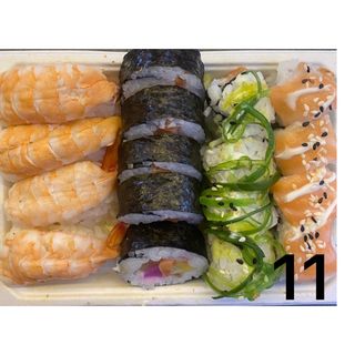 SUSHI BOX 11