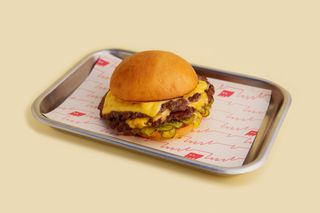 Середній класичний Смеш-бургер (320г)