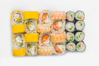 Міні сет з креветкою   (635г/24шт)