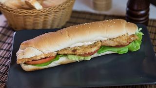 Sendvič sa pohovanom piletinom