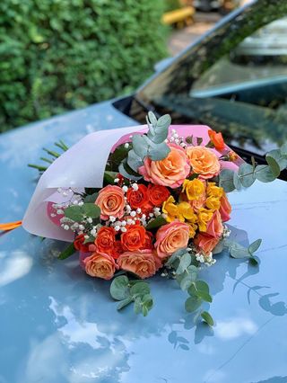 Buchet trandafiri mici si mari 