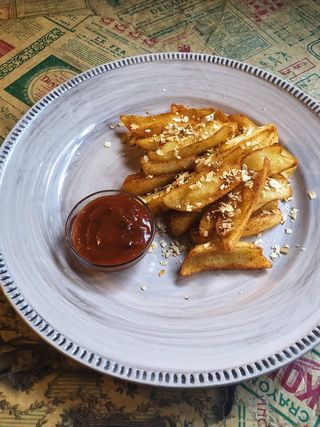 Картопляні діпи з соусом BBQ (170г)