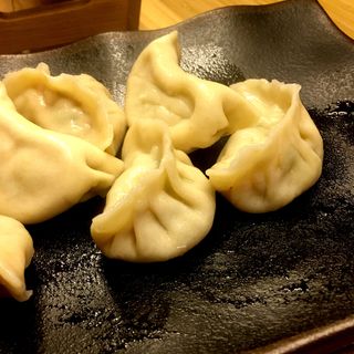 Gyozas al vapor rellenas de carne cerdo y cebollino (6 Uds.)