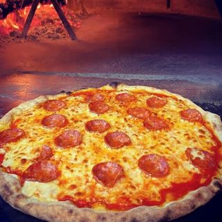 Pizza Pepperoni Picante (33 Cm.)