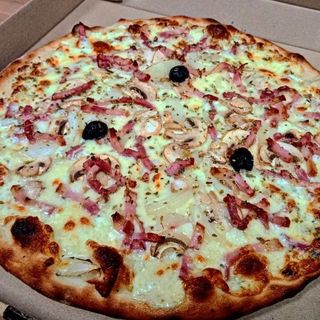 Pizza Lorena (30 Cm.)