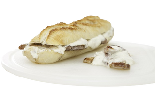 Bocadillo De Solomillo Al Roquefort