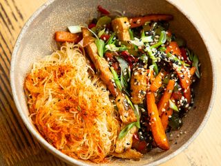 WOK з Індичкою в Соусі Теріякі (420g)