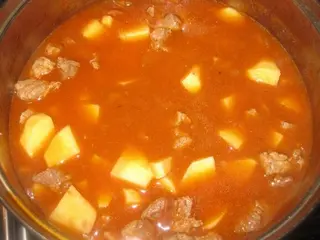 Krumpir gulaš
