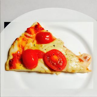 Foccacia cu roșii grande