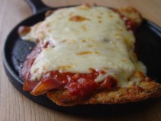 Milanesa"a la Napolitana"