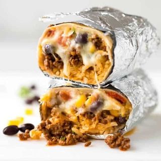 БУРИТО С ТЕЛЕШКО И ОРИЗ