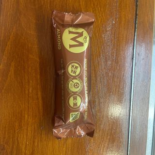 Magnum Almond