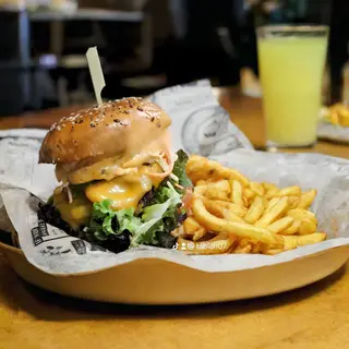Burguer Fire Ávila