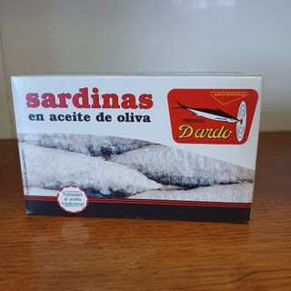 Sardinas en aceite de oliva "Dardo"