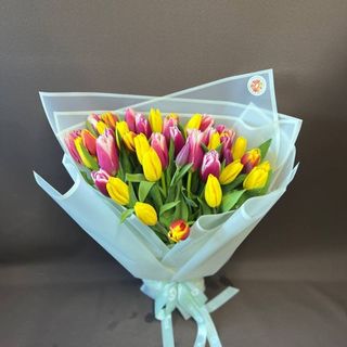 Букет из 45 тюльпанов микс