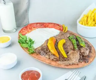 Iskender mic vita