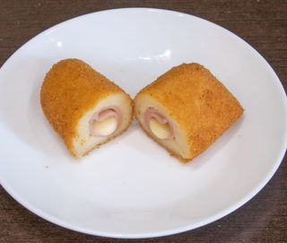 Salgado Frito de Fiambre e Queijo