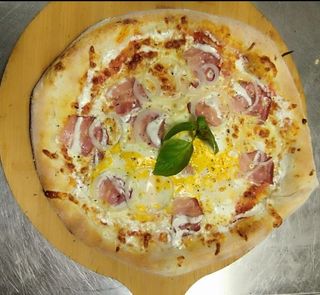 Pizza Carbonara  