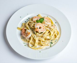 Tagliatelle cu Creveti