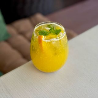 Лимонад манго-маракуя (400 мл)