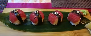 242 Onighiri tonno 2 pezzi