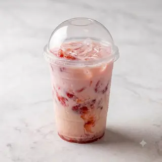 Tè con latte alla fragola