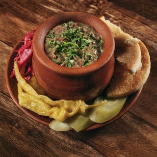 ლობიო ქოთანში 