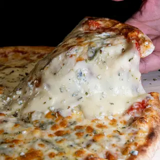 M Pizza 3 Quesos
