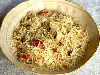 Паста з морепродуктами (300г)