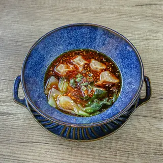 Ravioli di suino alla salsa piccante 6 pezzi