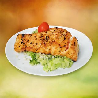 Филе от сьомга на плоча