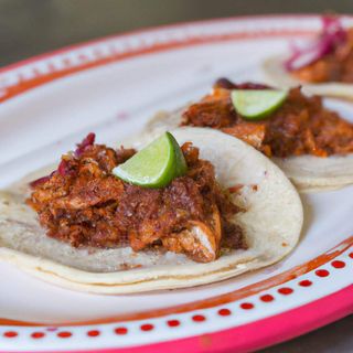 Taco De Cochinita Pibil