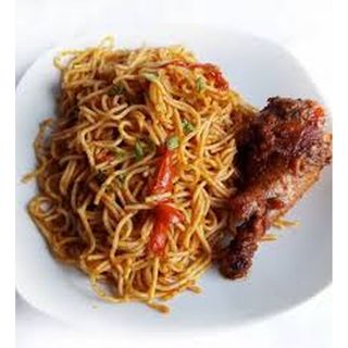 Jollof Spaghetti With Chicken