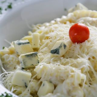  PASTA QUATTRO FORMAGGI