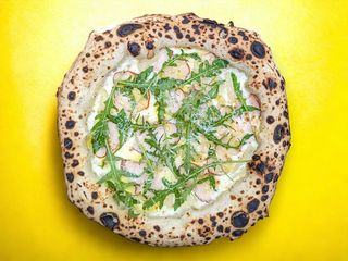 Так це вона, з Ананасами та Куркою (~400g)