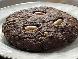 Домашнее печенье с кусочками ореха