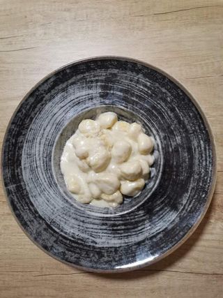 Njoke sa 4 vrste Sira