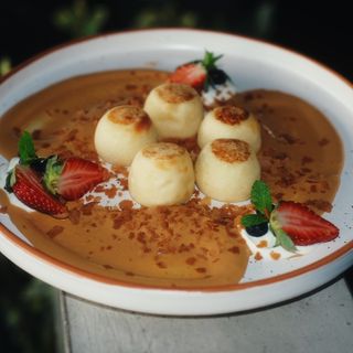 НАШІ СИРНИЧКИ