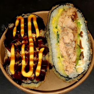 Sushi Burger z smażonym łososiem 450gr