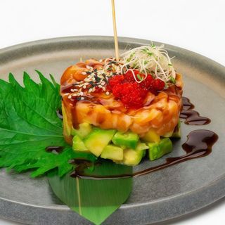 150-Tartar de Salmón