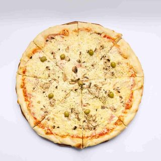 Pizza Margherita + Coca-Cola