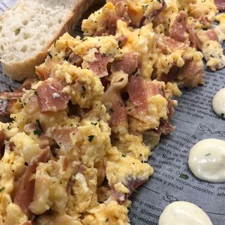 Morcilla Y Pimientos Asados