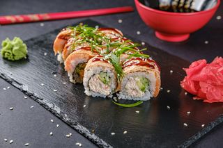 სალმონ ტატაკი როლი